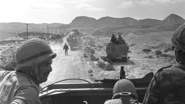 Israëlische soldaten in positie bij Rafah op de Gazastrook.