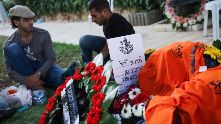“Messiaans barbarisme”: linkse Israëlische journalist wil niet rouwen om gevallen IDF-soldaat