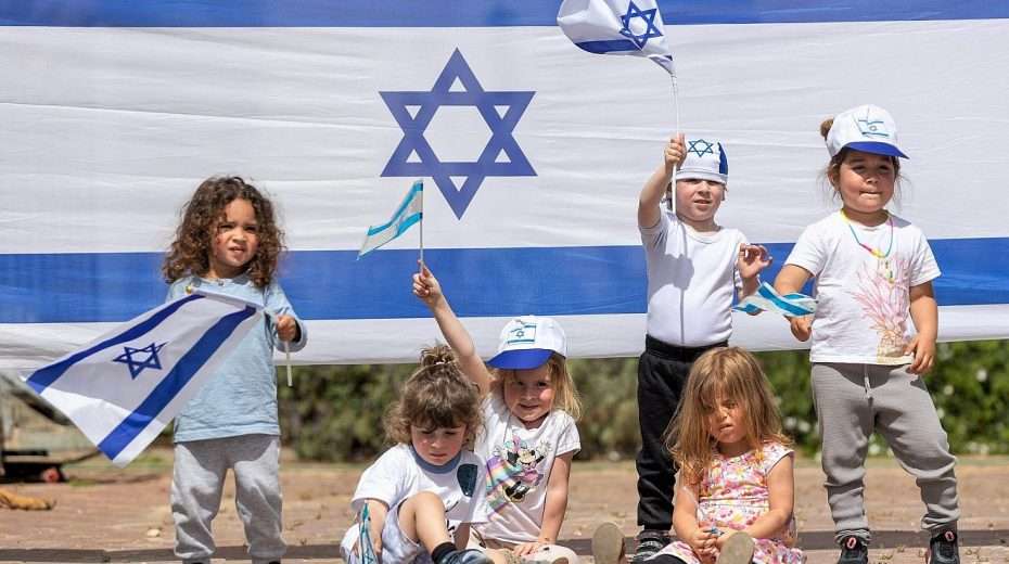 Israël viert 76e Onafhankelijkheidsdag in de schaduw van oorlog