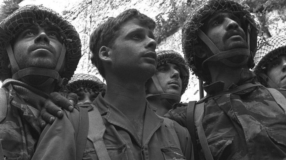 Parachutist van de legendarische foto van de Zesdaagse Oorlog overleden