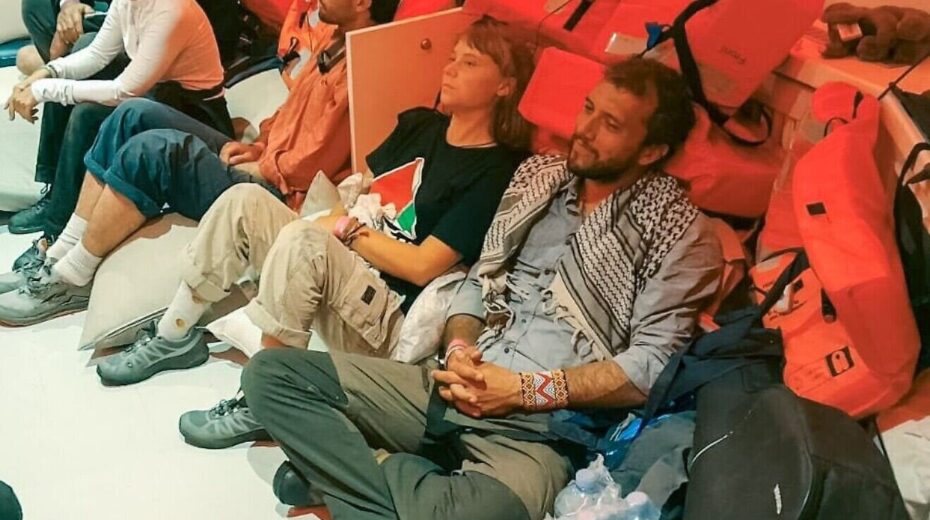 IDF stopt ‘Global Sumud Flotilla’ voor Gaza – activisten gearresteerd
