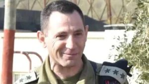 Minister van Defensie Katz benoemt de Druzen-generaal Hisham Ibrahim tot nieuwe militair secretaris
