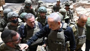 Tijdens een bezoek aan Zuid-Libanon zegt Netanyahu tegen Hezbollah en Iran: „Verdwijn hier vandaan“
